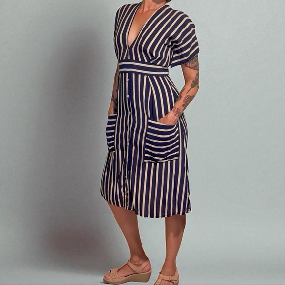 Faithfull the Brand Striped Open Back Milan Midi Dress Navy White Size S/4 - Picture 5 of 11